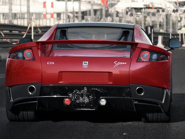 925-сильный 8.0-литровый твин турбо V10 2015 GTA Spano едет в Женеву
